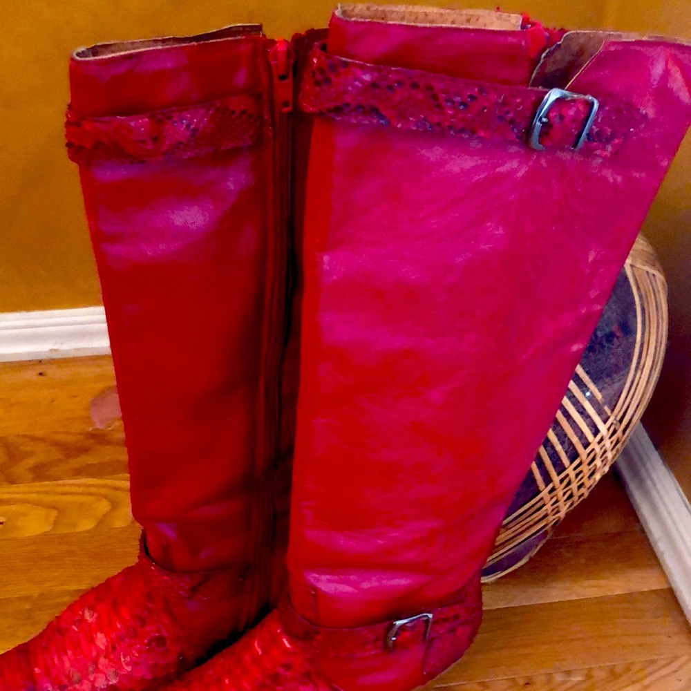 Leather Python Western Styled Boots! - Picture 12 of 16